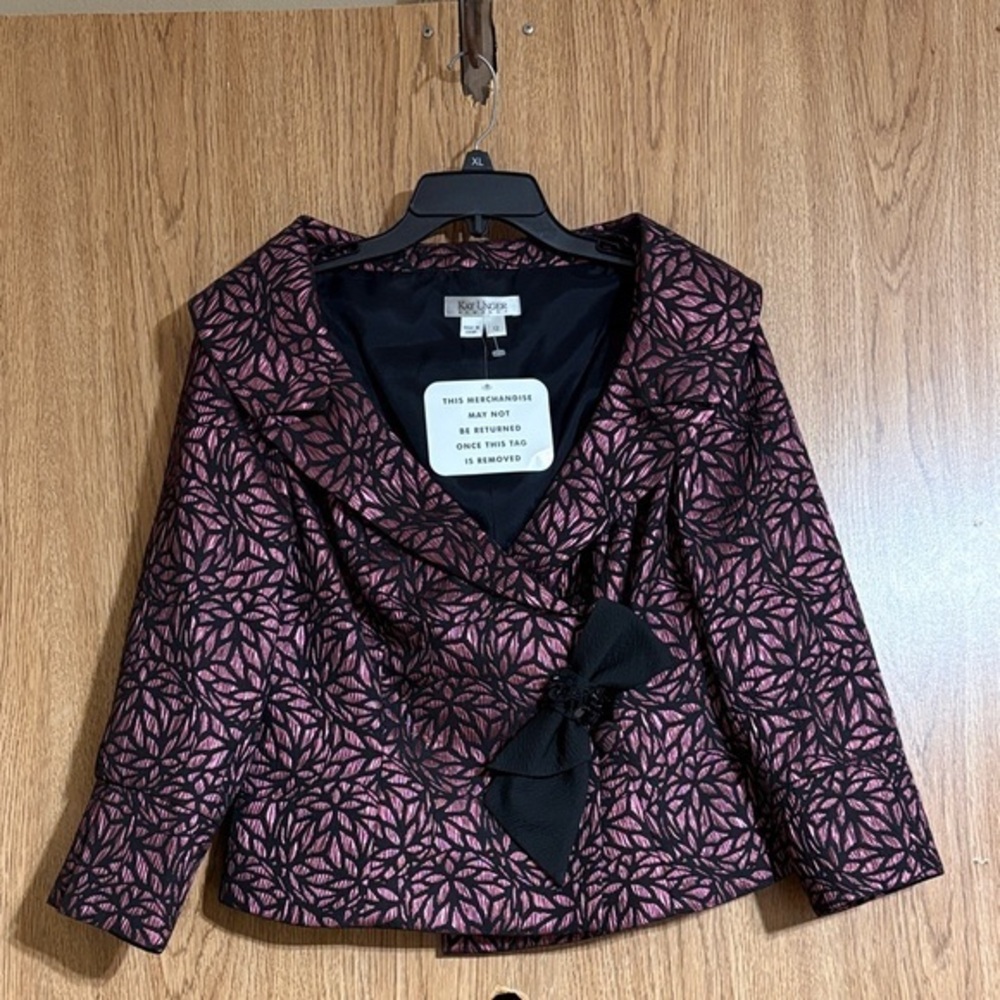 KAY UNGER Black Market Pink and Black Blazer